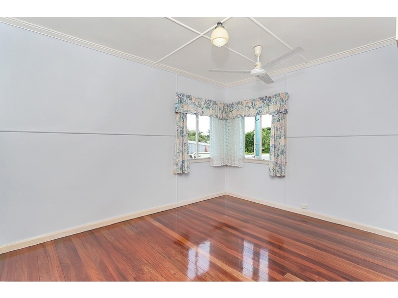 18 Cominos Place, Manunda QLD 4870