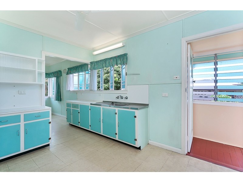 18 Cominos Place, Manunda QLD 4870