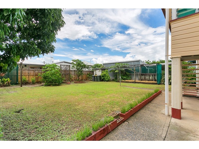 18 Cominos Place, Manunda QLD 4870