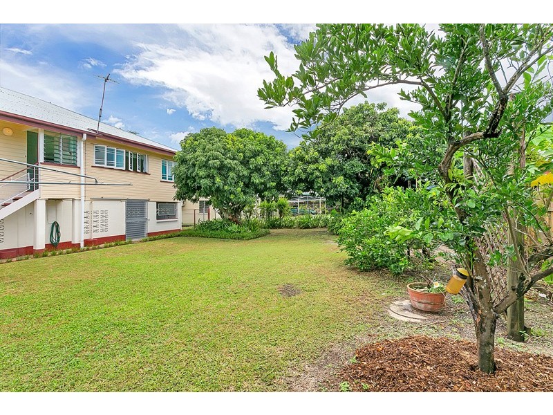18 Cominos Place, Manunda QLD 4870