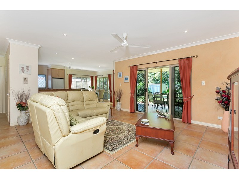 13 Villa Street, Bayview Heights QLD 4868