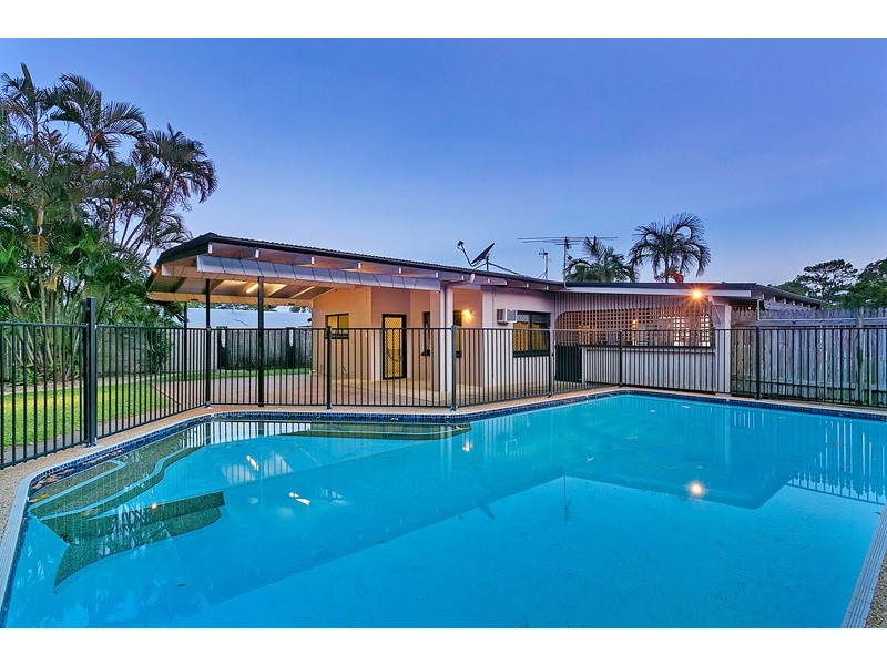 4 Carroo Street, Bayview Heights QLD 4868