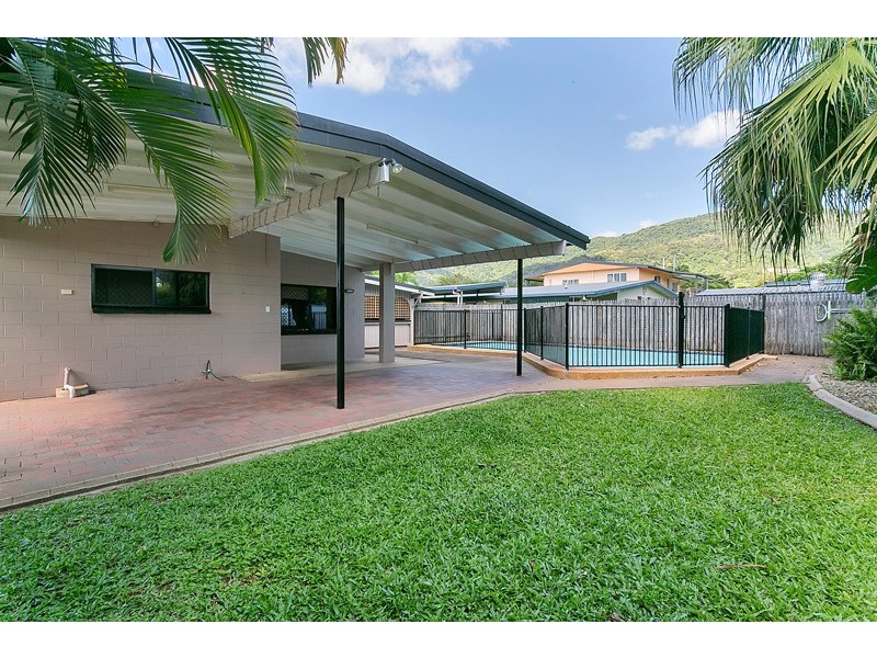 4 Carroo Street, Bayview Heights QLD 4868