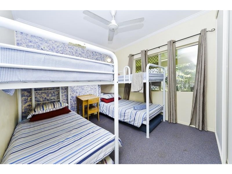 1 Picnic Street, White Rock QLD 4868