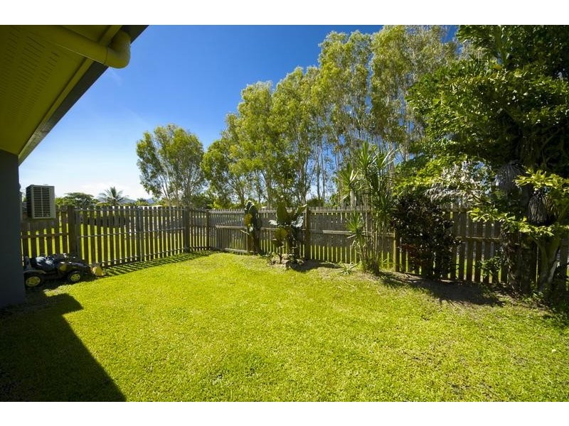 1 Picnic Street, White Rock QLD 4868