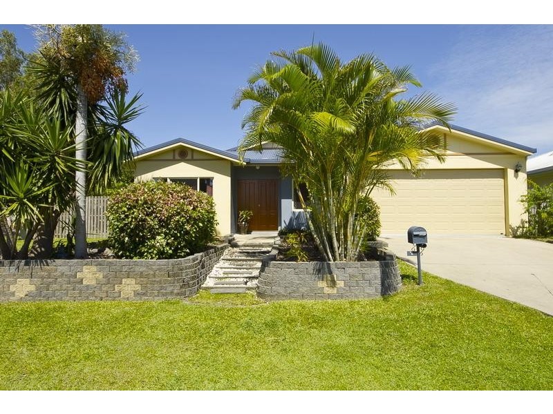 1 Picnic Street, White Rock QLD 4868
