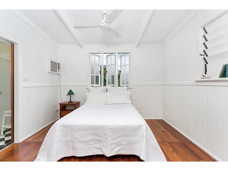 25 Vallely Street, Freshwater QLD 4870