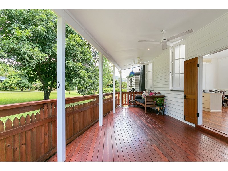 25 Vallely Street, Freshwater QLD 4870