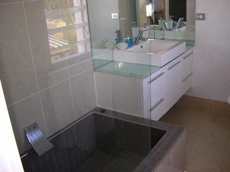 206 Fearnley Street, Parramatta Park QLD 4870