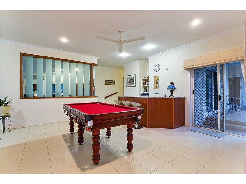 9 Alstonia Close, Redlynch QLD 4870