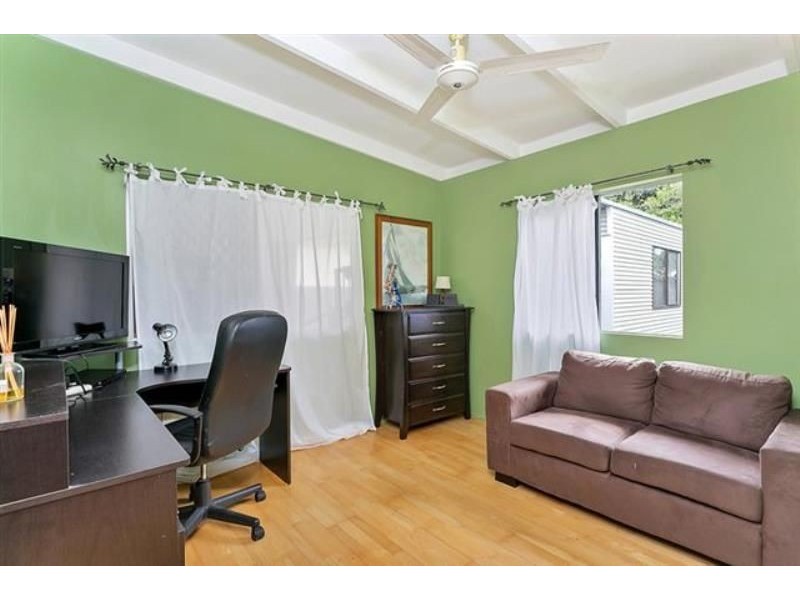 28 Derby Street, Yorkeys Knob QLD 4878