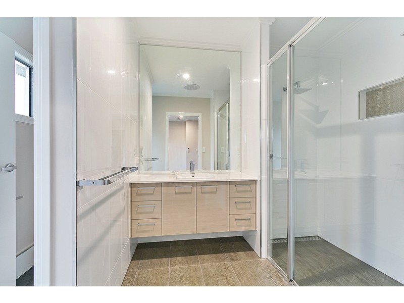 7 Northcote Street, Trinity Park QLD 4879