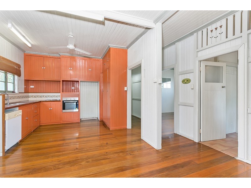 422 Kamerunga Road, Redlynch QLD 4870