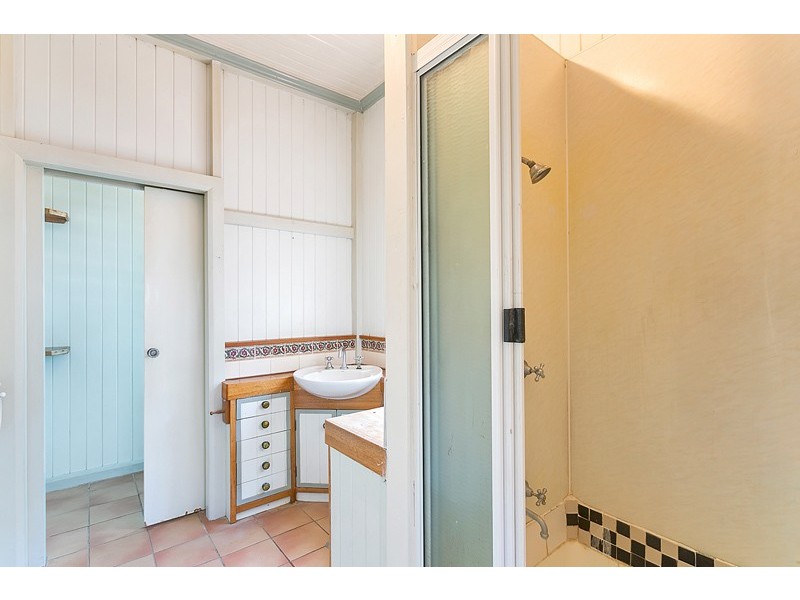 422 Kamerunga Road, Redlynch QLD 4870