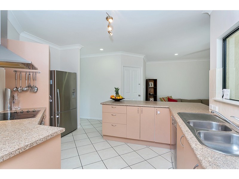 19 Mia Street, Kewarra Beach QLD 4879