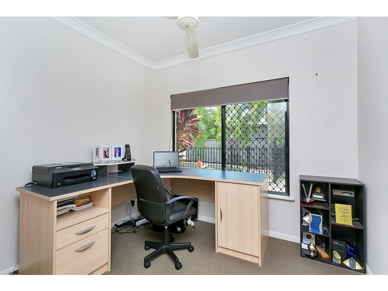 19 Mia Street, Kewarra Beach QLD 4879