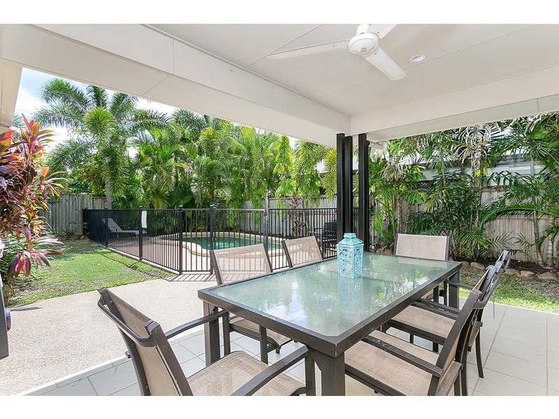 19 Mia Street, Kewarra Beach QLD 4879