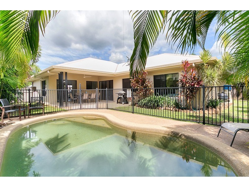 19 Mia Street, Kewarra Beach QLD 4879