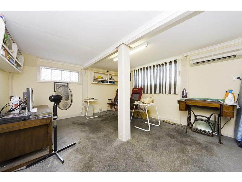 9 George Street, Earlville QLD 4870