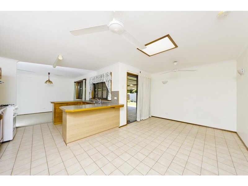 26 Pepperina Street, Mooroobool QLD 4870