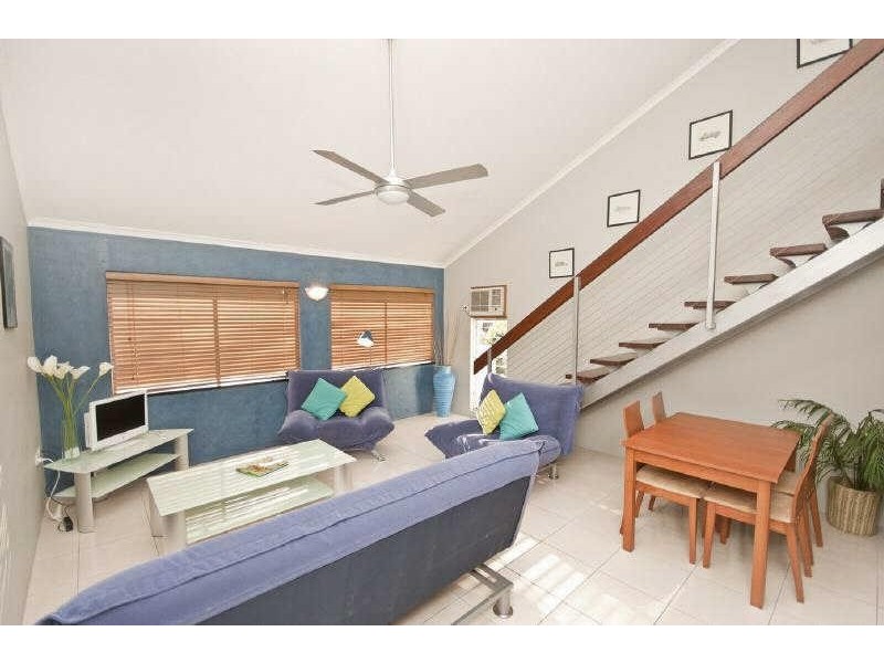 14/239 Lake Street, Cairns QLD 4870