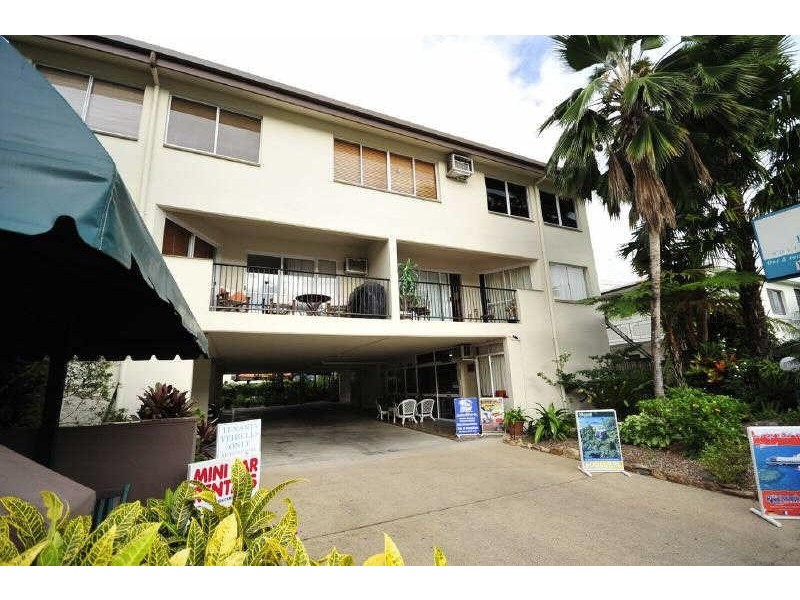 14/239 Lake Street, Cairns QLD 4870