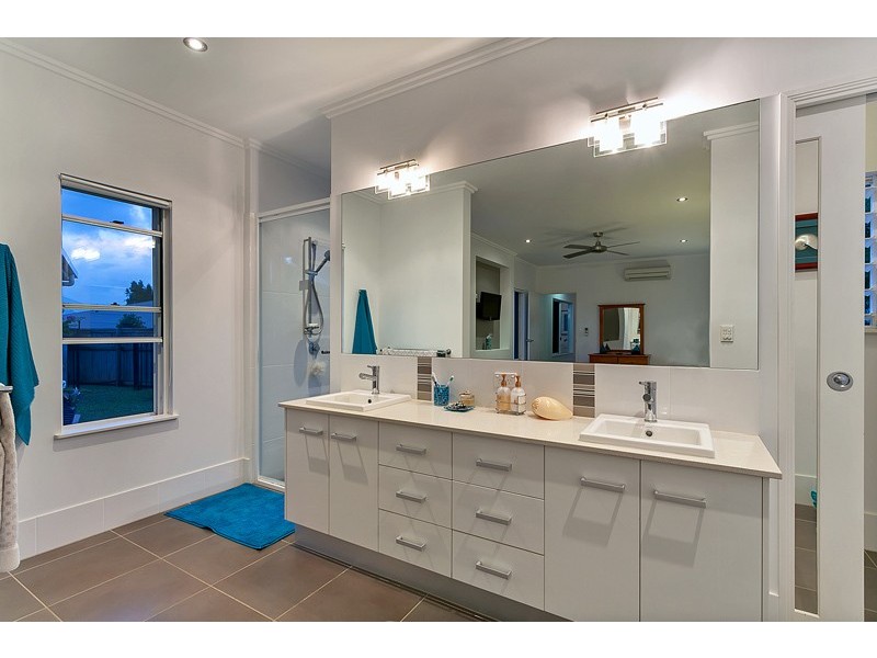 16-18 Catamaran Circuit, Trinity Beach QLD 4879