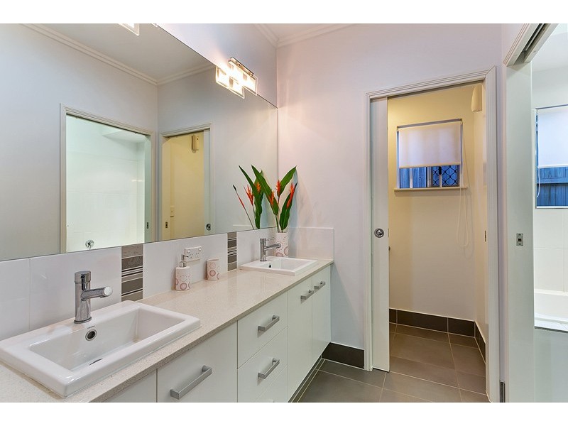 16-18 Catamaran Circuit, Trinity Beach QLD 4879
