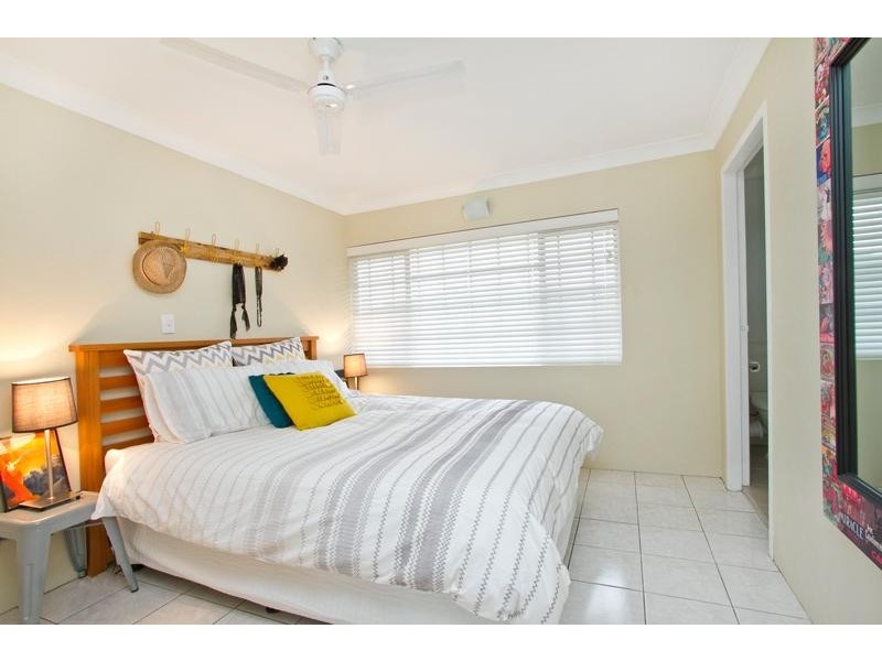 19/350 Sheridan St, Cairns North QLD 4870
