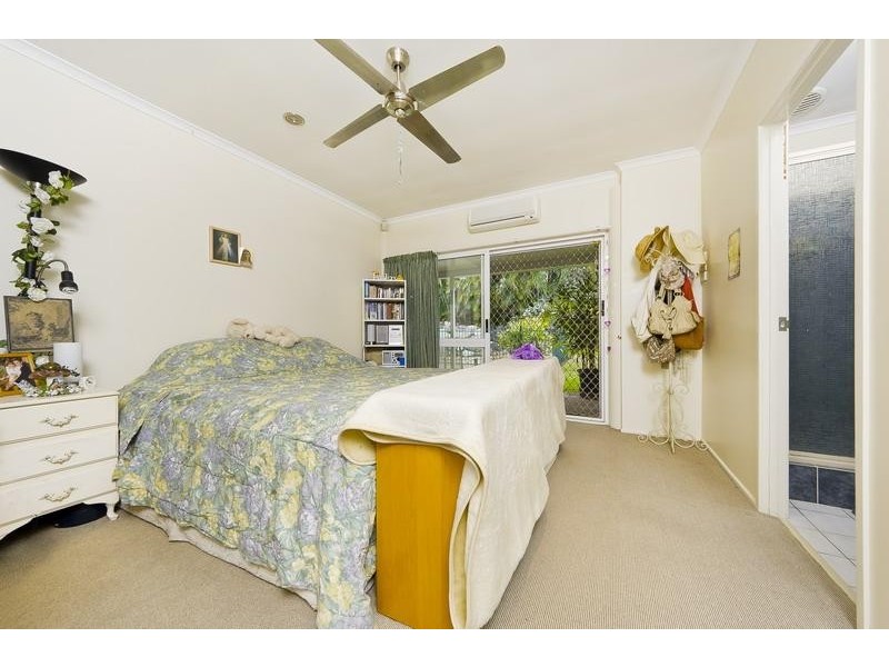 2 Tanganelli Close, Kanimbla QLD 4870
