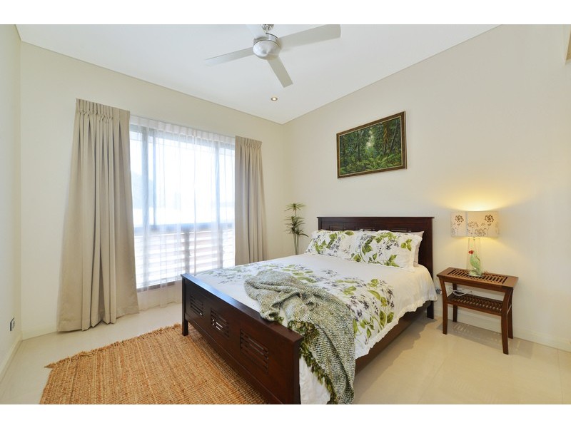 30 Litara Court, Palm Cove QLD 4879