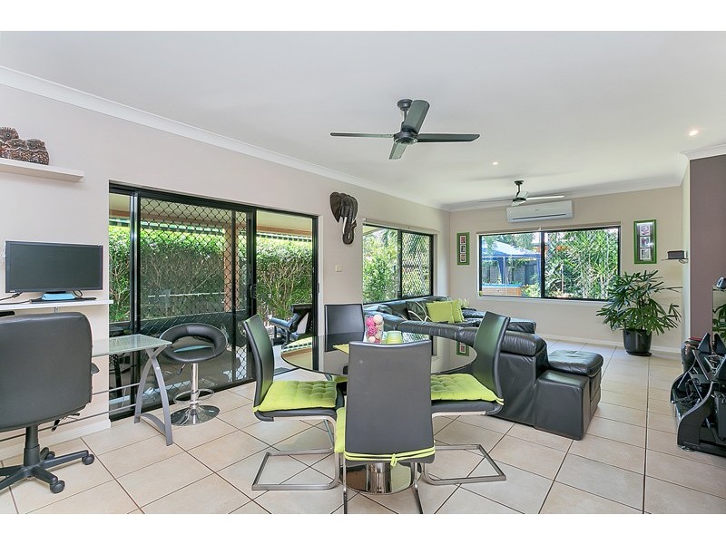 1 Waterlilly Street, Kewarra Beach QLD 4879