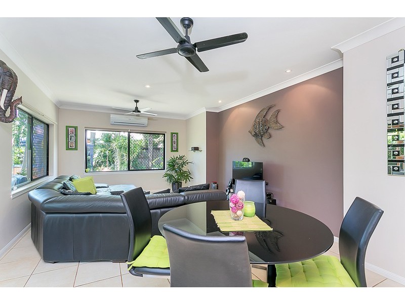 1 Waterlilly Street, Kewarra Beach QLD 4879