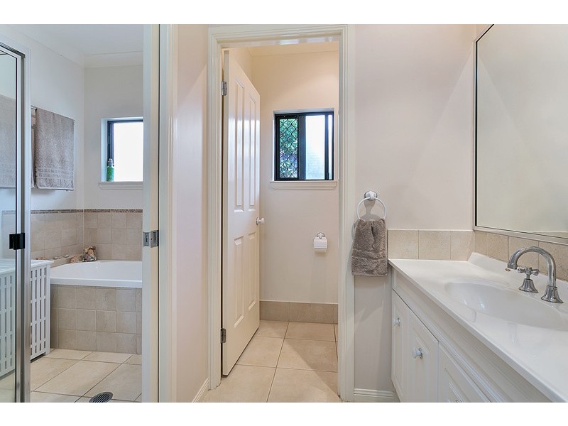 1 Waterlilly Street, Kewarra Beach QLD 4879