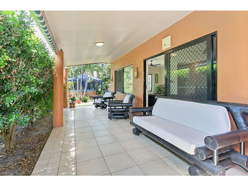 1 Waterlilly Street, Kewarra Beach QLD 4879
