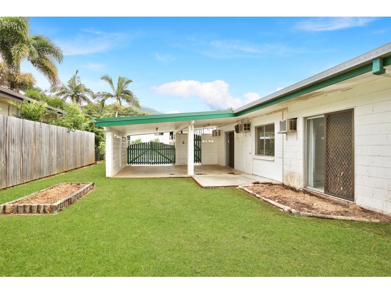 19 Mario Street, Woree QLD 4868