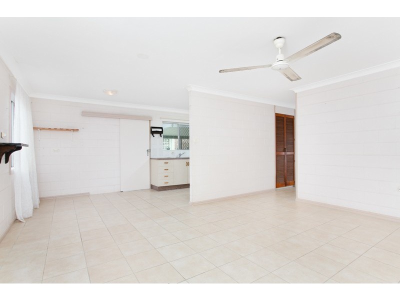 19 Mario Street, Woree QLD 4868