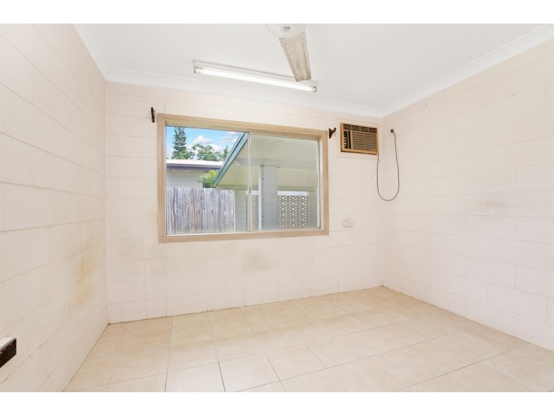 19 Mario Street, Woree QLD 4868