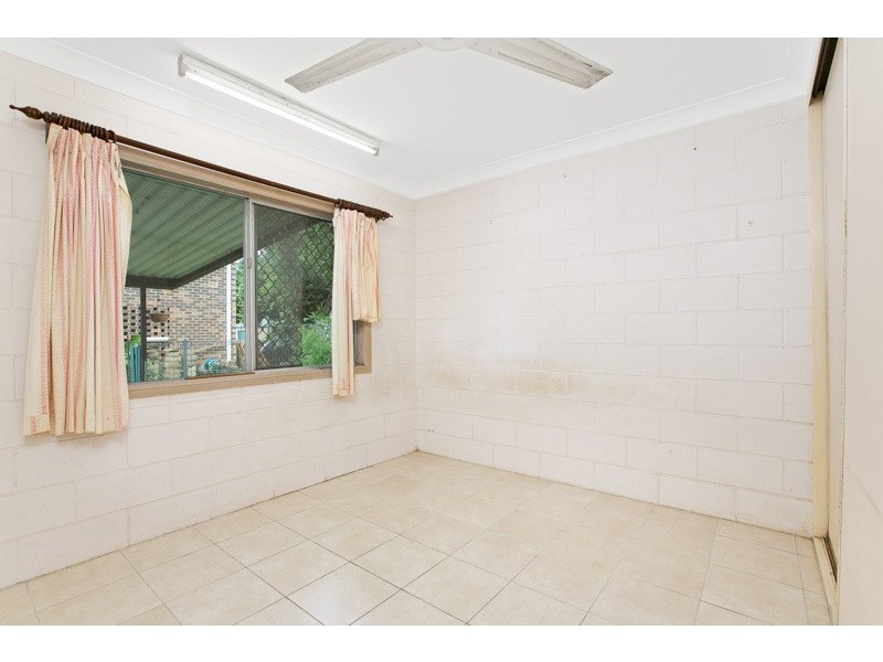 19 Mario Street, Woree QLD 4868