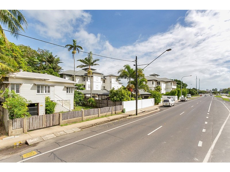 174 Spence Street, Bungalow QLD 4870