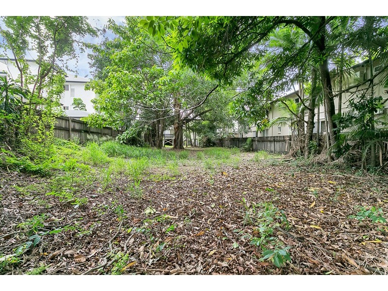 174 Spence Street, Bungalow QLD 4870
