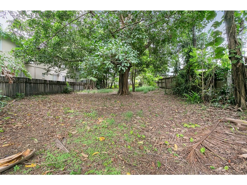 174 Spence Street, Bungalow QLD 4870