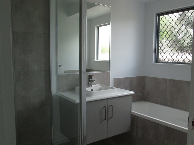 42A Fossilbrook Bend, Trinity Park QLD 4879