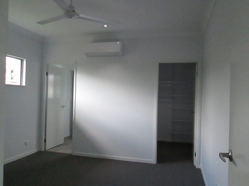 42A Fossilbrook Bend, Trinity Park QLD 4879