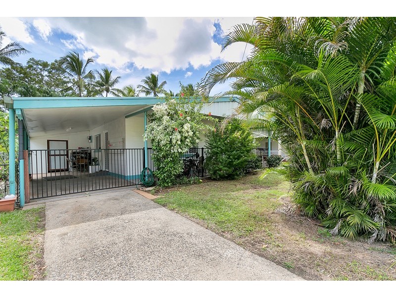 30 Reservoir Road, Manoora QLD 4870
