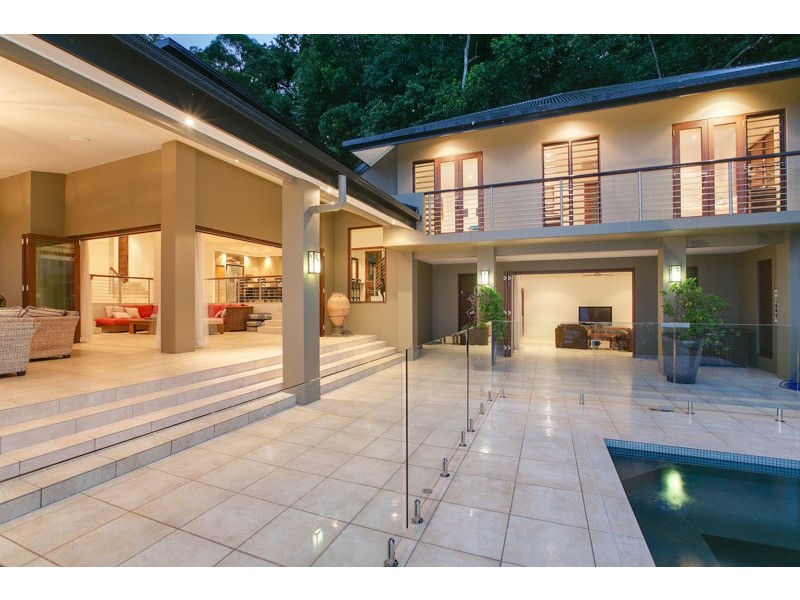 15 Raintree Place, Edge Hill QLD 4870