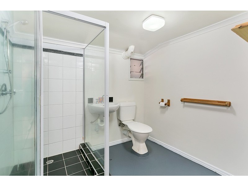 12 Keeble Street, Stratford QLD 4870