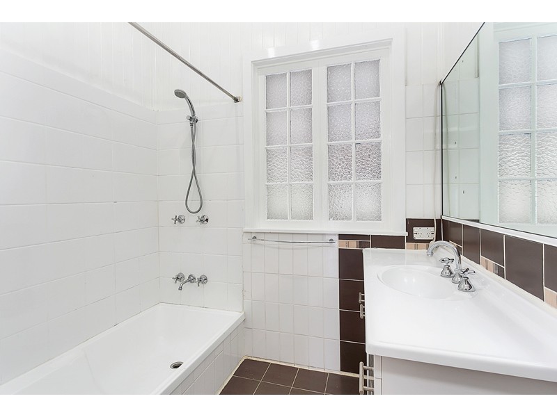 12 Keeble Street, Stratford QLD 4870