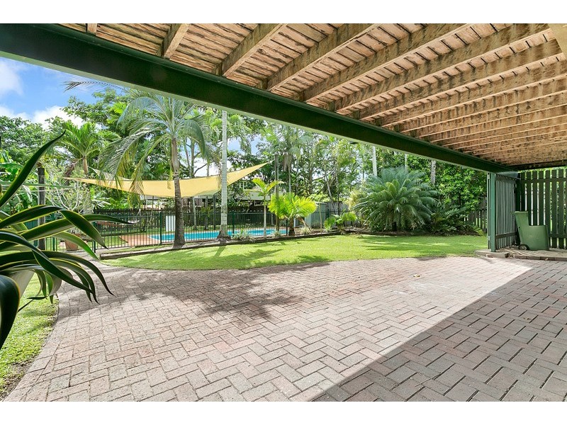 12 Keeble Street, Stratford QLD 4870