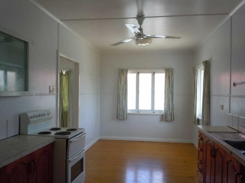 213 Buchan St, Bungalow QLD 4870